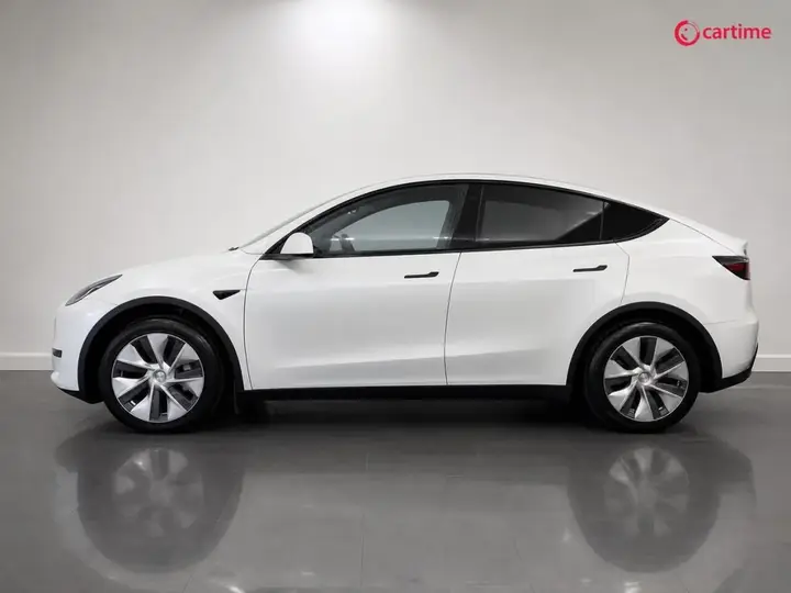 Tesla Model Y 2024 photo 5