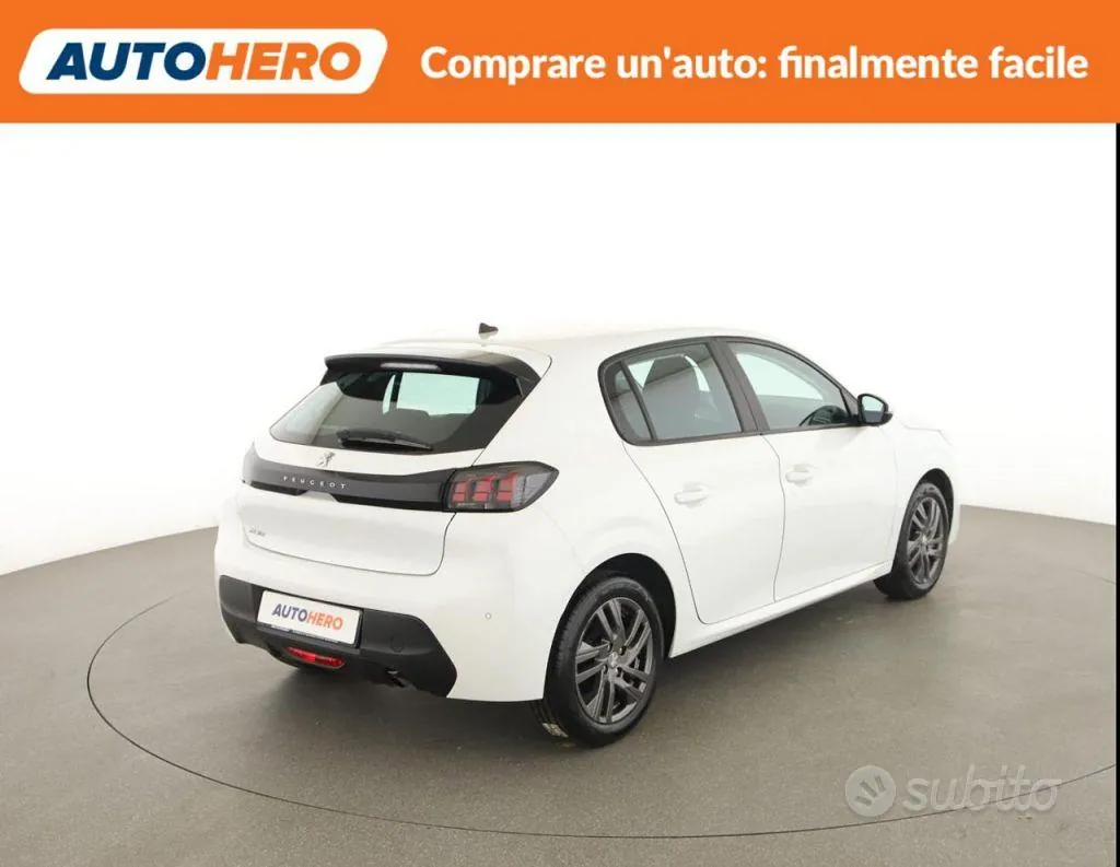 Peugeot 208 2021 photo 5