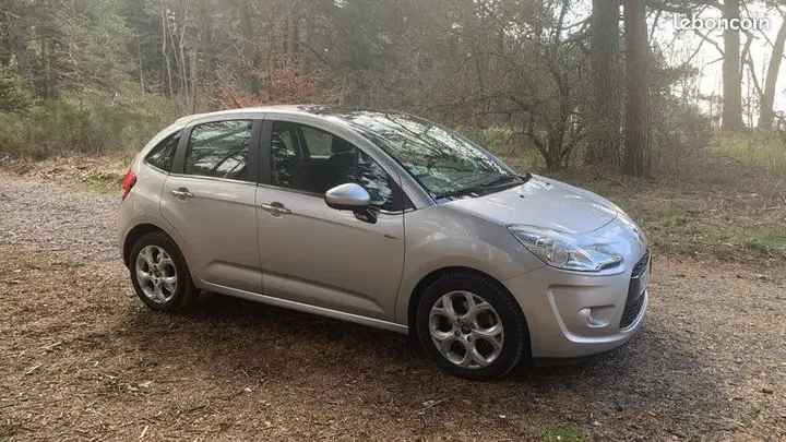 Citroen C3 2013 photo 2