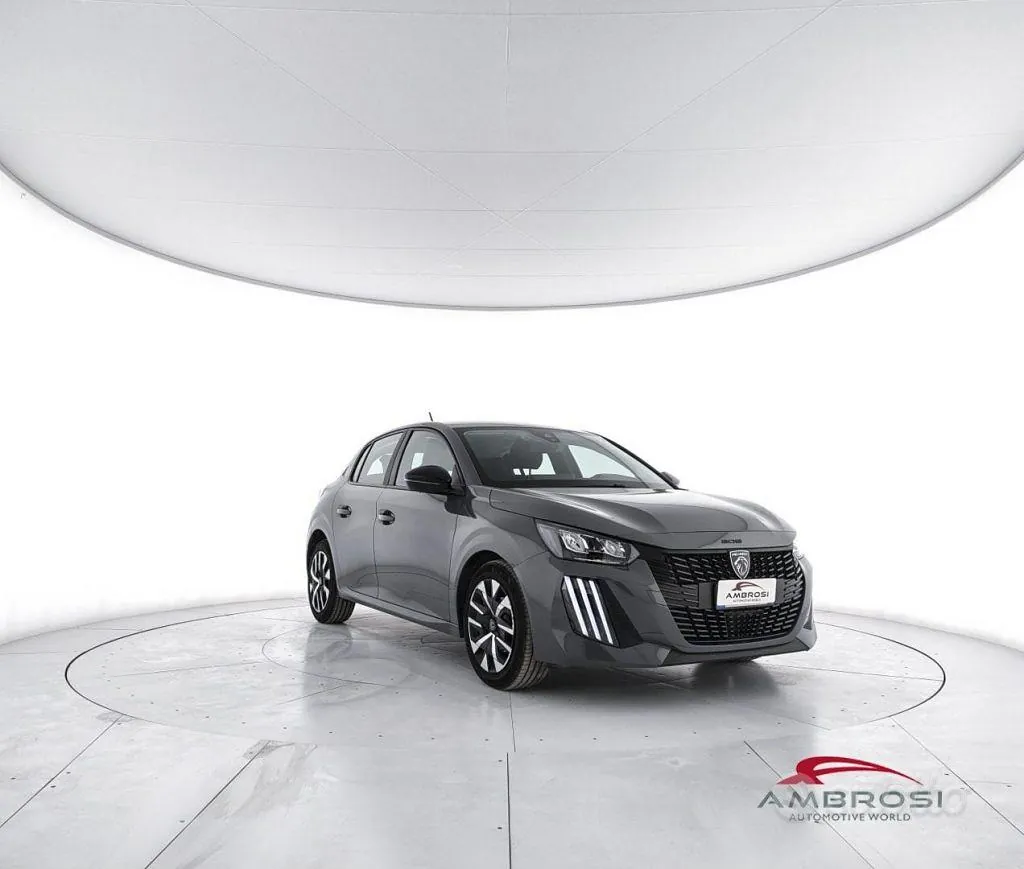 Peugeot 208 2024 photo 2