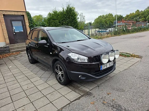 Nissan Qashqai+2 2011 photo 2