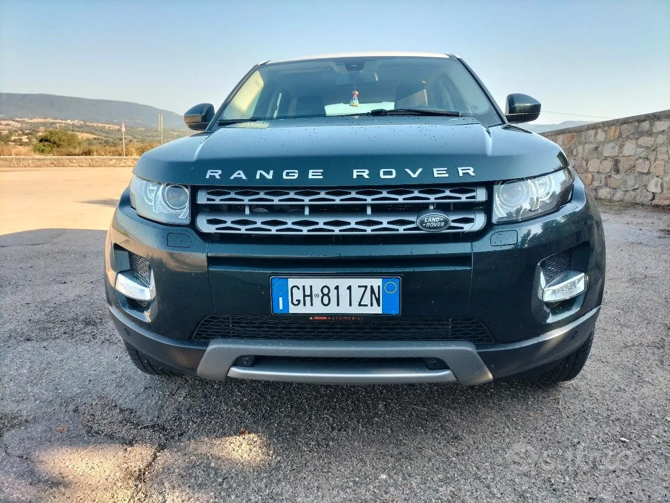 Land Rover Evoque 2022 photo 2