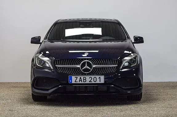 Mercedes-Benz A180 2018 photo 4