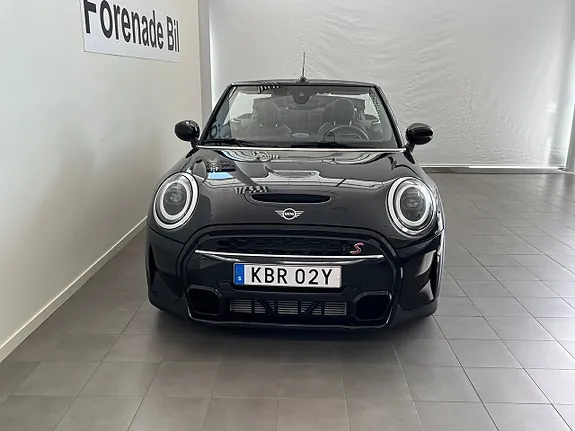 Mini Cabrio 2024 photo 3