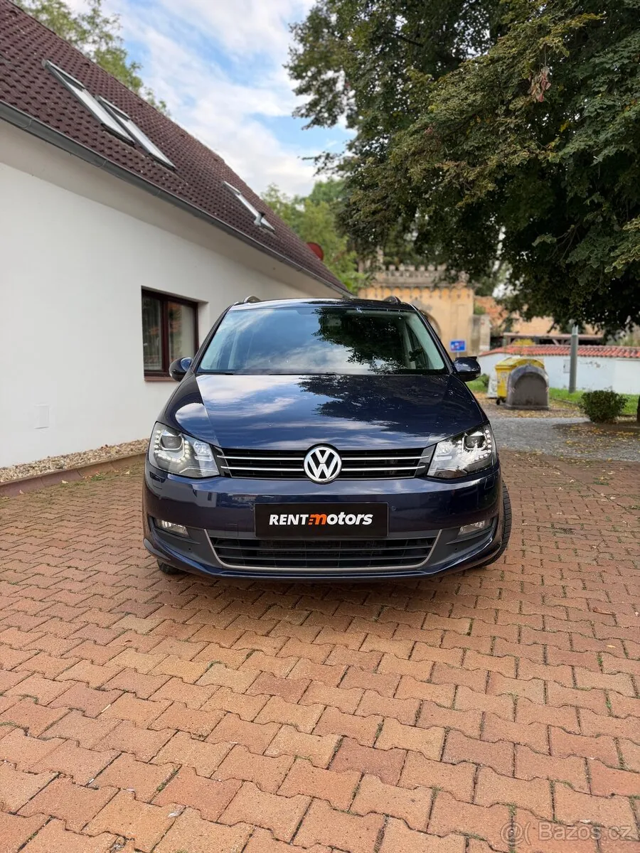 Volkswagen Sharan 2011 photo 2