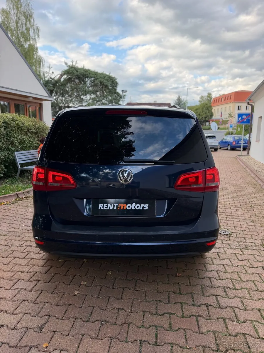 Volkswagen Sharan 2011 photo 5