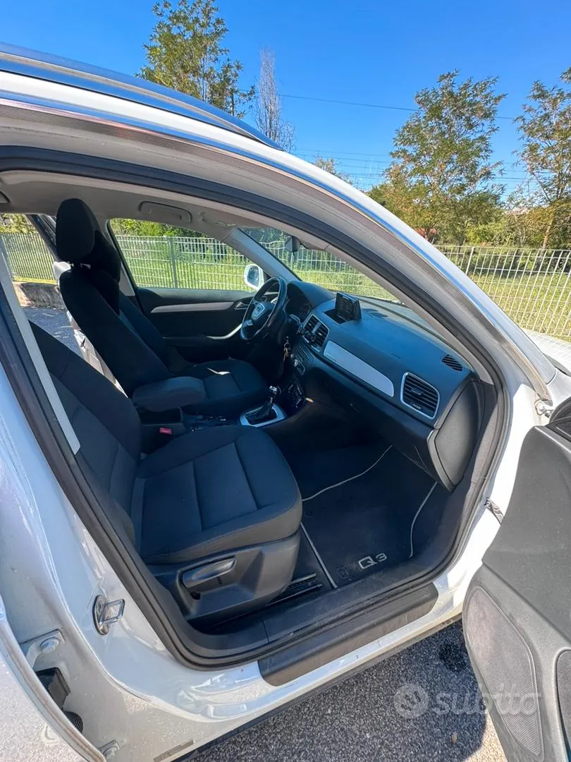 Audi Q3 2016 photo 4