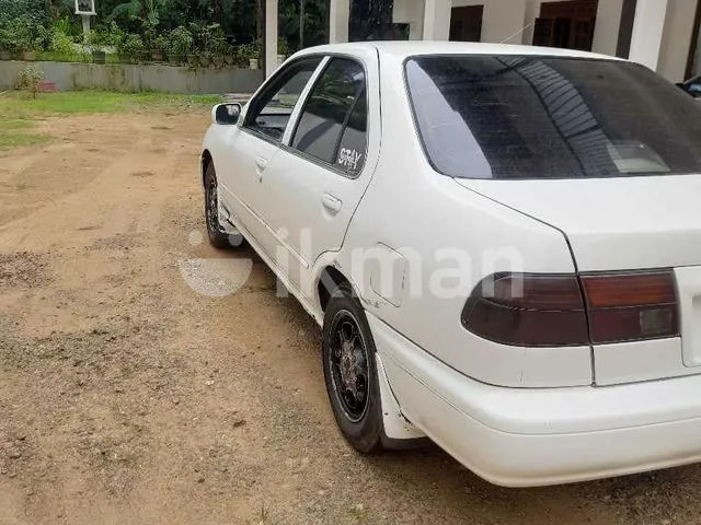 Nissan Sunny 1996 photo 4