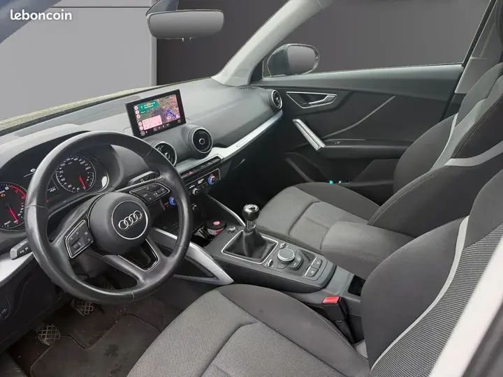Audi Q2 2017 photo 2