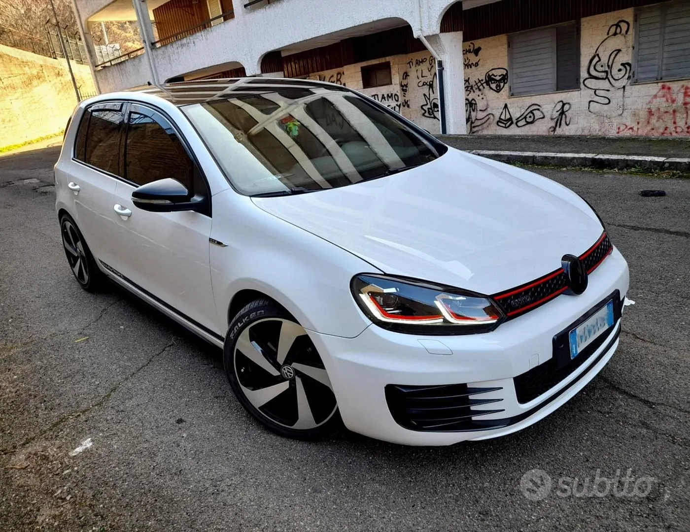 Volkswagen Golf 2009 photo 2