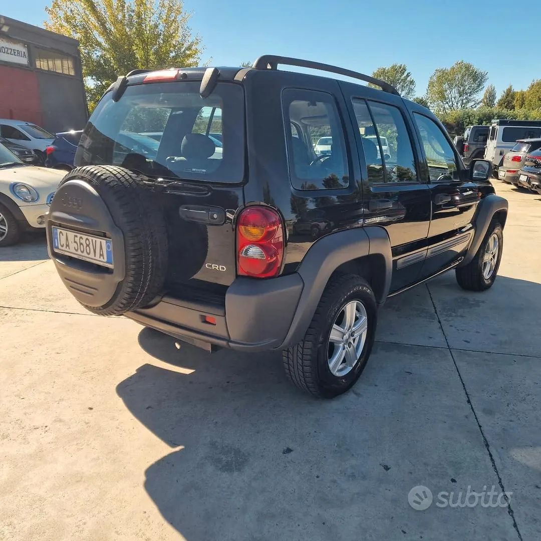 Jeep Cherokee 2002 photo 5