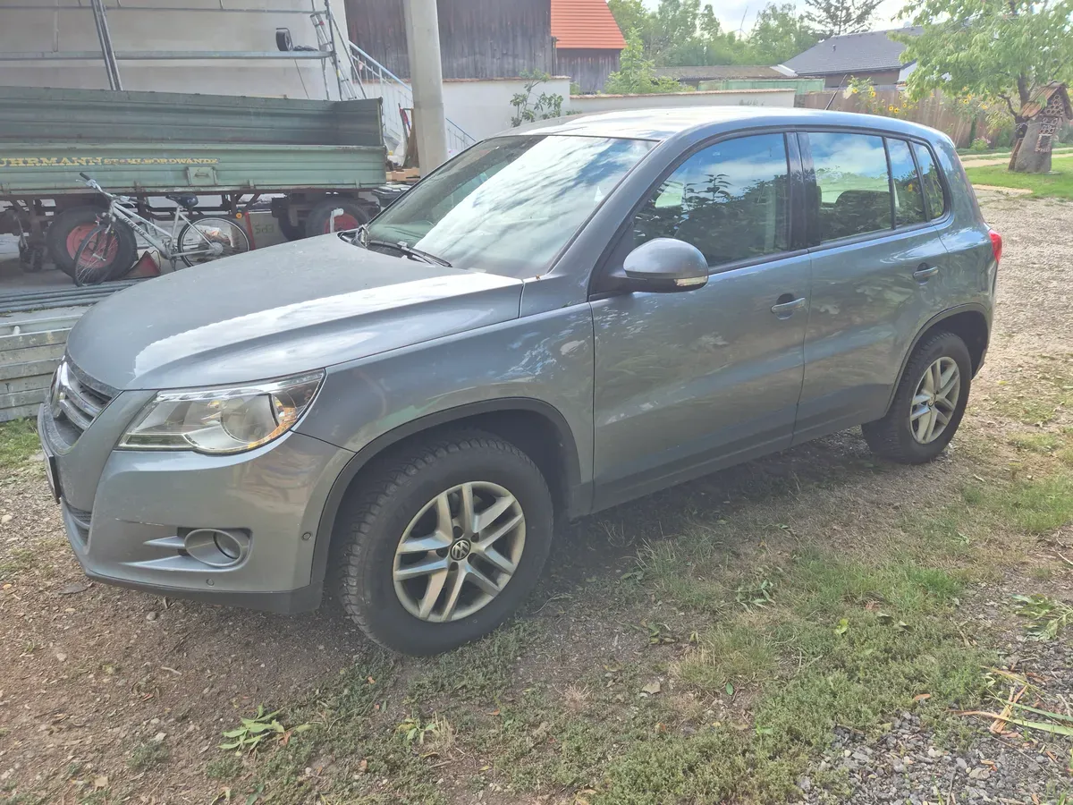Volkswagen Tiguan 2009 photo 2