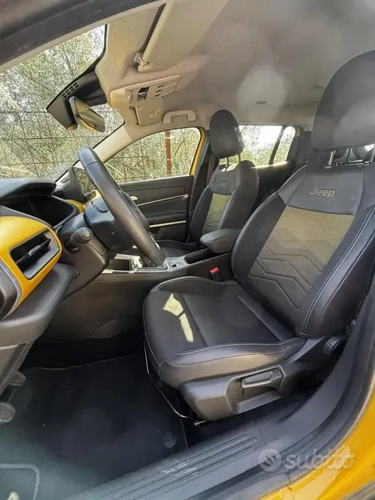 Jeep Avenger 2023 photo 2