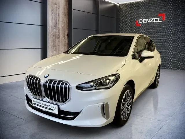 BMW 2 Series 2024 photo 2