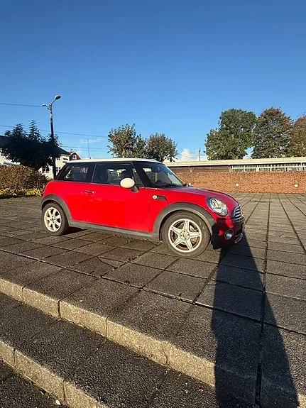Mini Cooper 2010 photo 4
