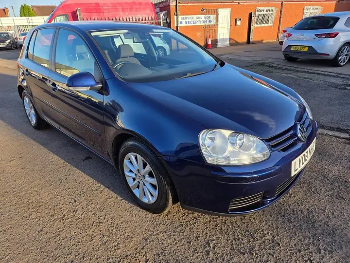Volkswagen Golf 2008 photo 3