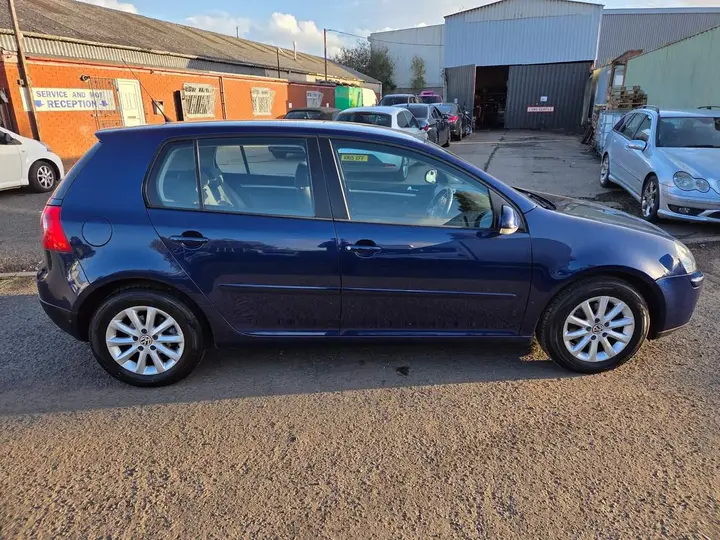Volkswagen Golf 2008 photo 5