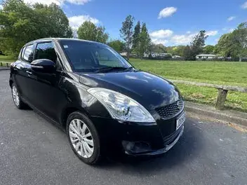 Suzuki Swift 2012 photo 2