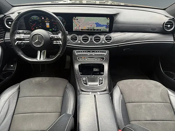 Mercedes-Benz E300 2021 photo 2