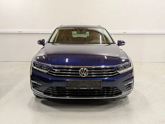 Volkswagen Passat 2018 photo 3