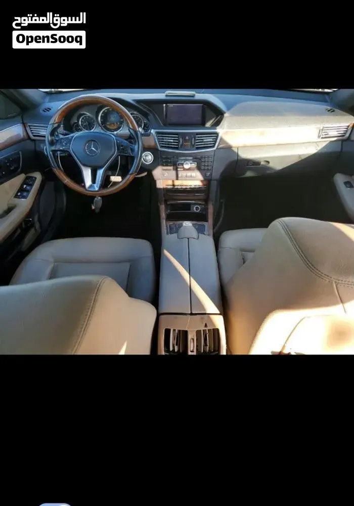 Mercedes-Benz E-Class 2012 photo 4