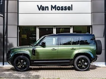 Land Rover Defender 2026 photo 3