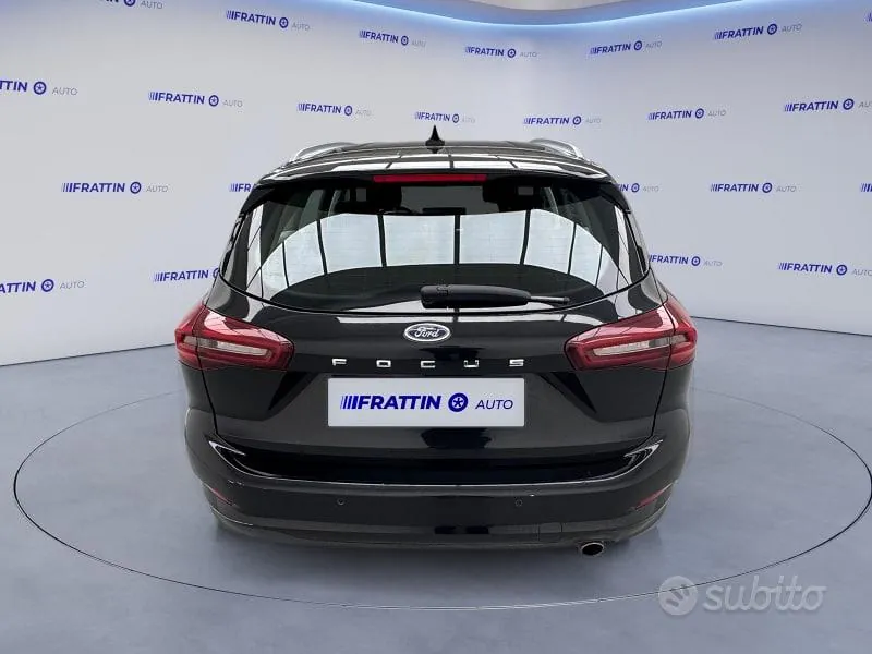 Ford Focus 2025 photo 4