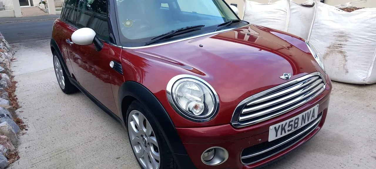 Mini Hatch 2008 photo 2