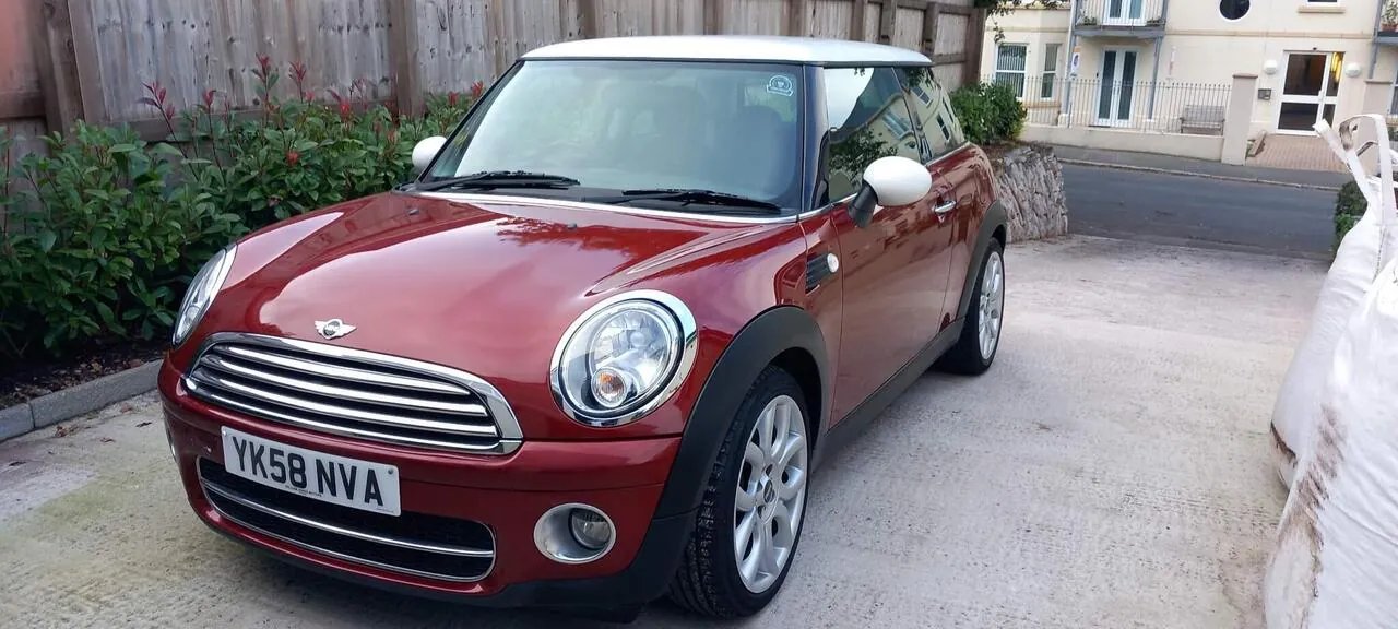 Mini Hatch 2008 photo 4