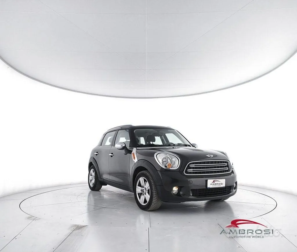 Mini Countryman 2015 photo 2