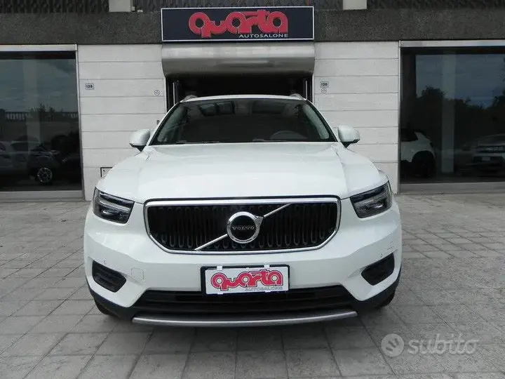 Volvo Xc40 2019 photo 2