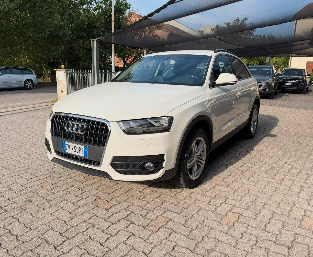 Audi Q3 2014 photo 2
