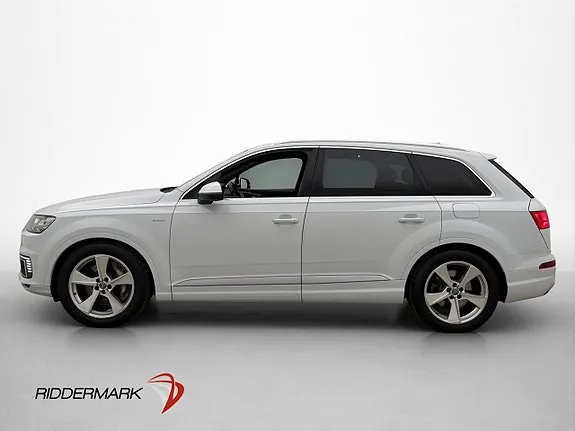 Audi Q7 2017 photo 5