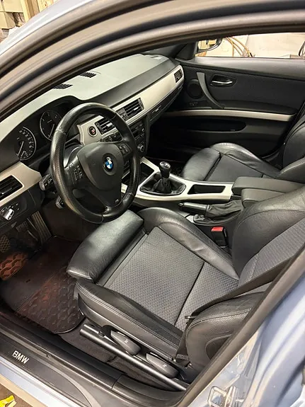 BMW 320D 2011 photo 5
