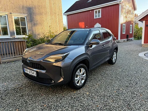 Toyota Yaris Cross 2023 photo 2