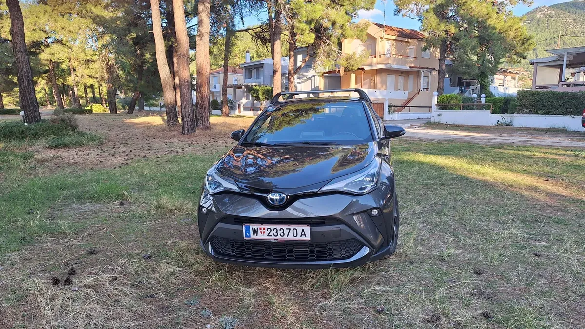 Toyota C-Hr 2021 photo 3