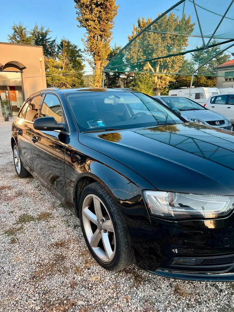 Audi A4 Avant 2013 photo 2