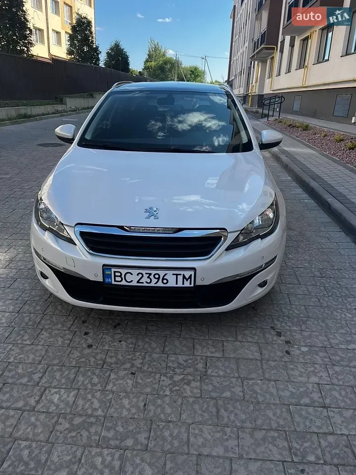 Peugeot 308 2014 photo 2