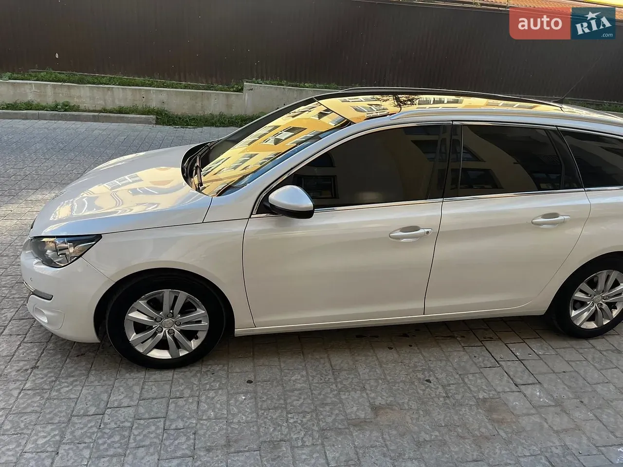 Peugeot 308 2014 photo 5