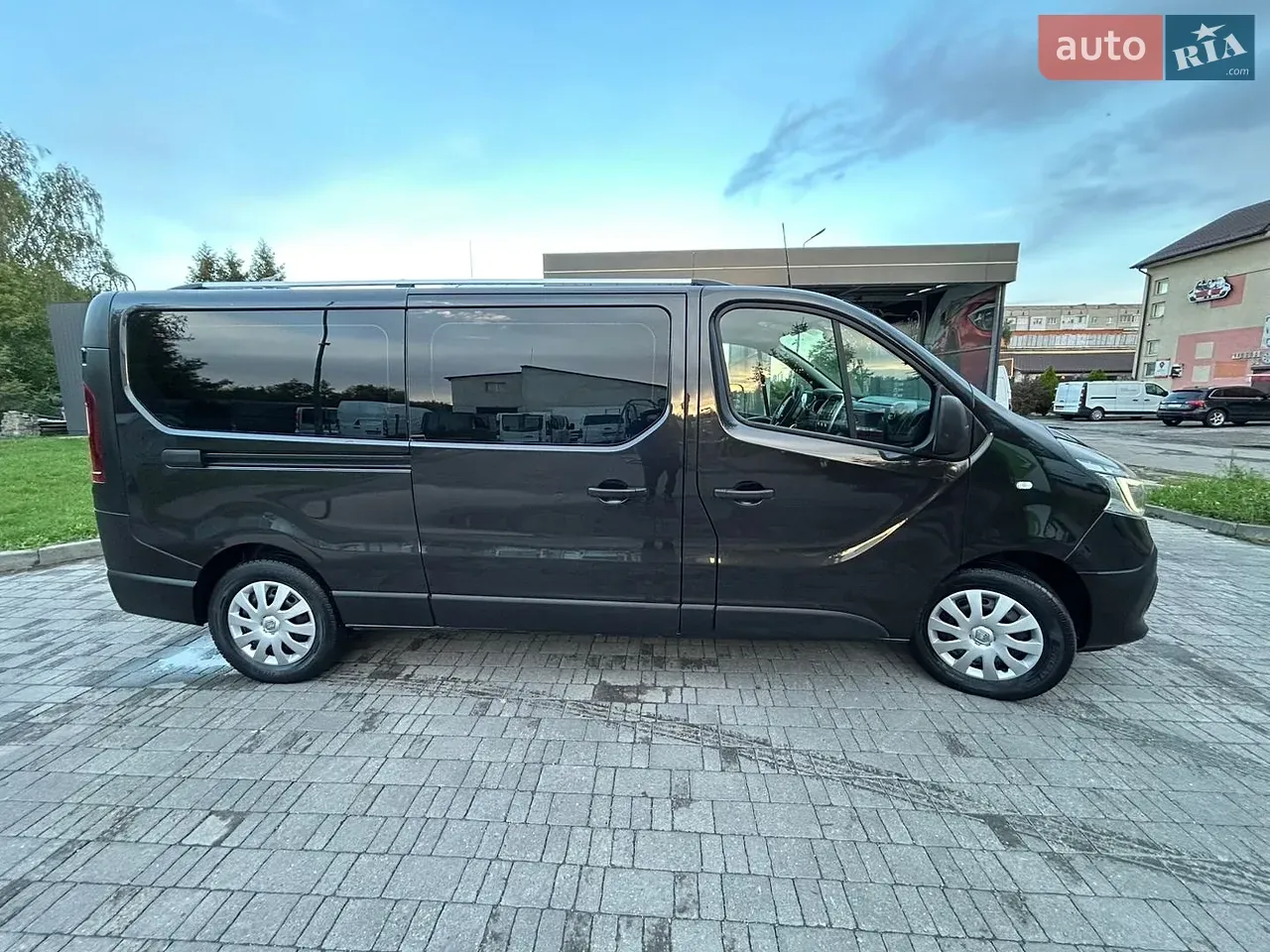Renault Trafic 2020 photo 4