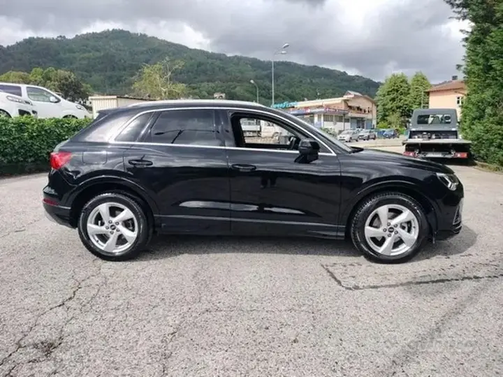 Audi Q3 2023 photo 4