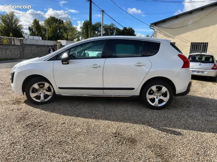 Peugeot 3008 2013 photo 5