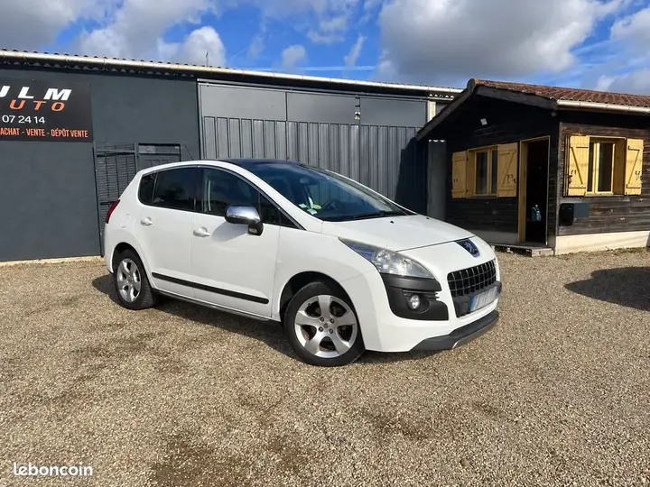 Peugeot 3008 2013 photo 2