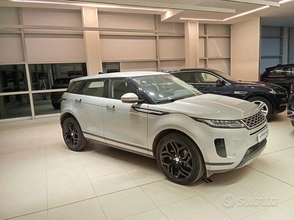 Land Rover Range Rover Evoque 2023 photo 4