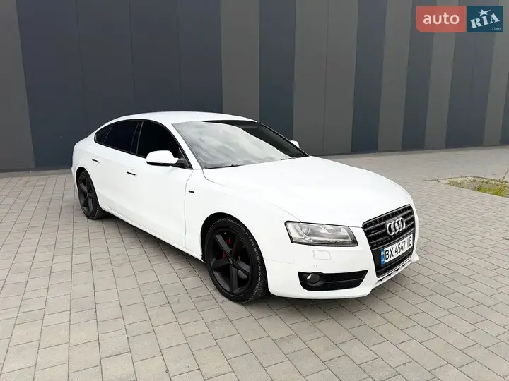 Audi A5 2010 photo 3