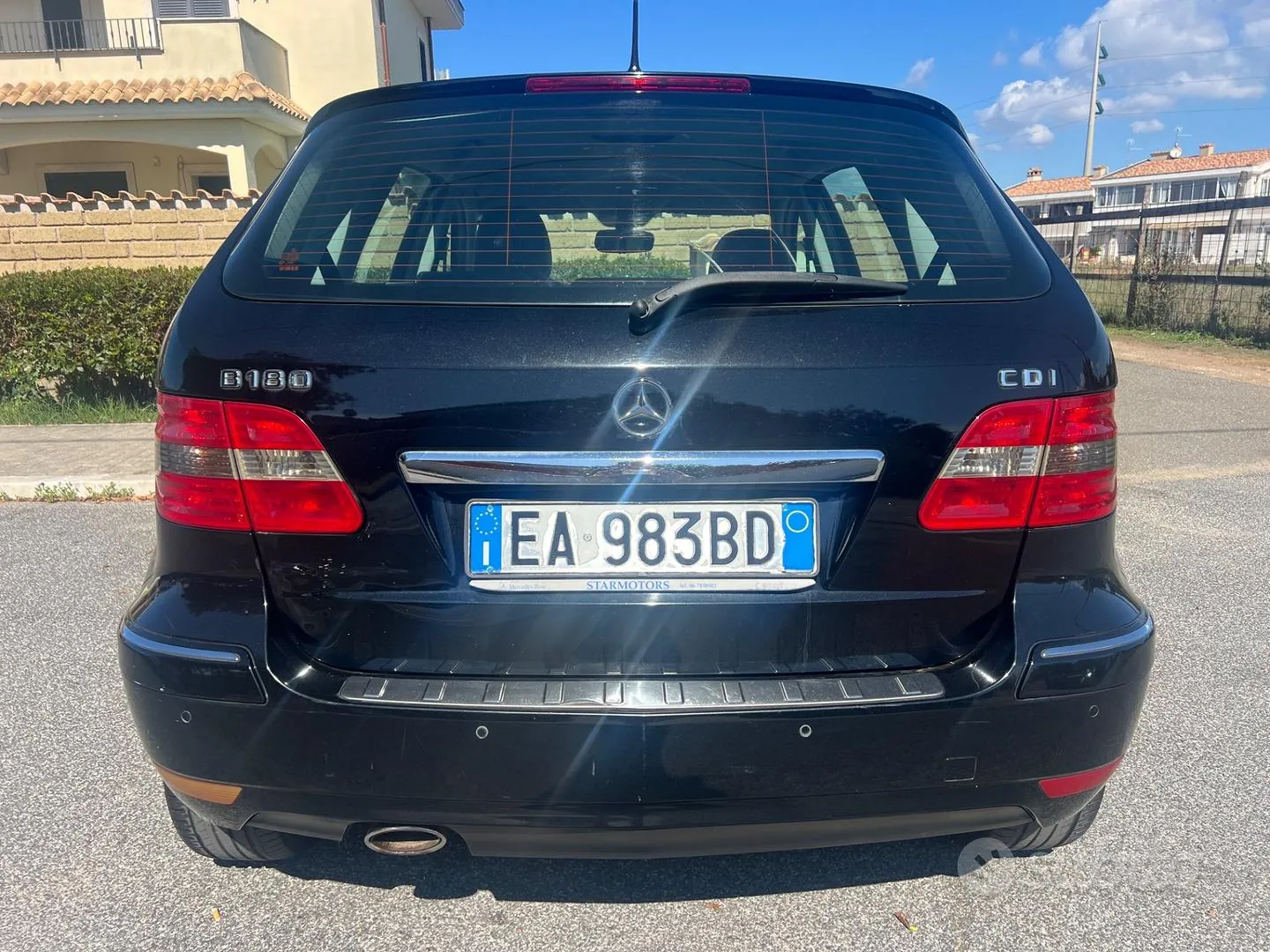 Mercedes-Benz B-Class 2009 photo 2