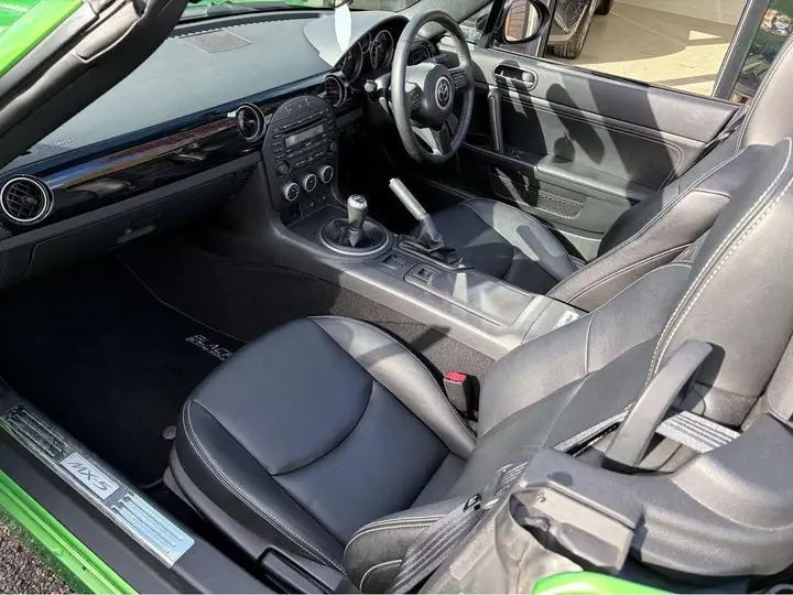 Mazda Mx-5 2011 photo 4