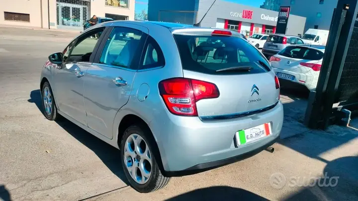 Citroen C3 2012 photo 4