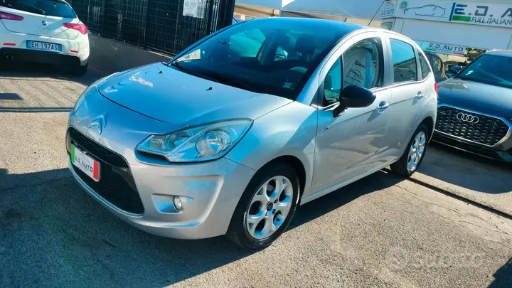 Citroen C3 2012 photo 2