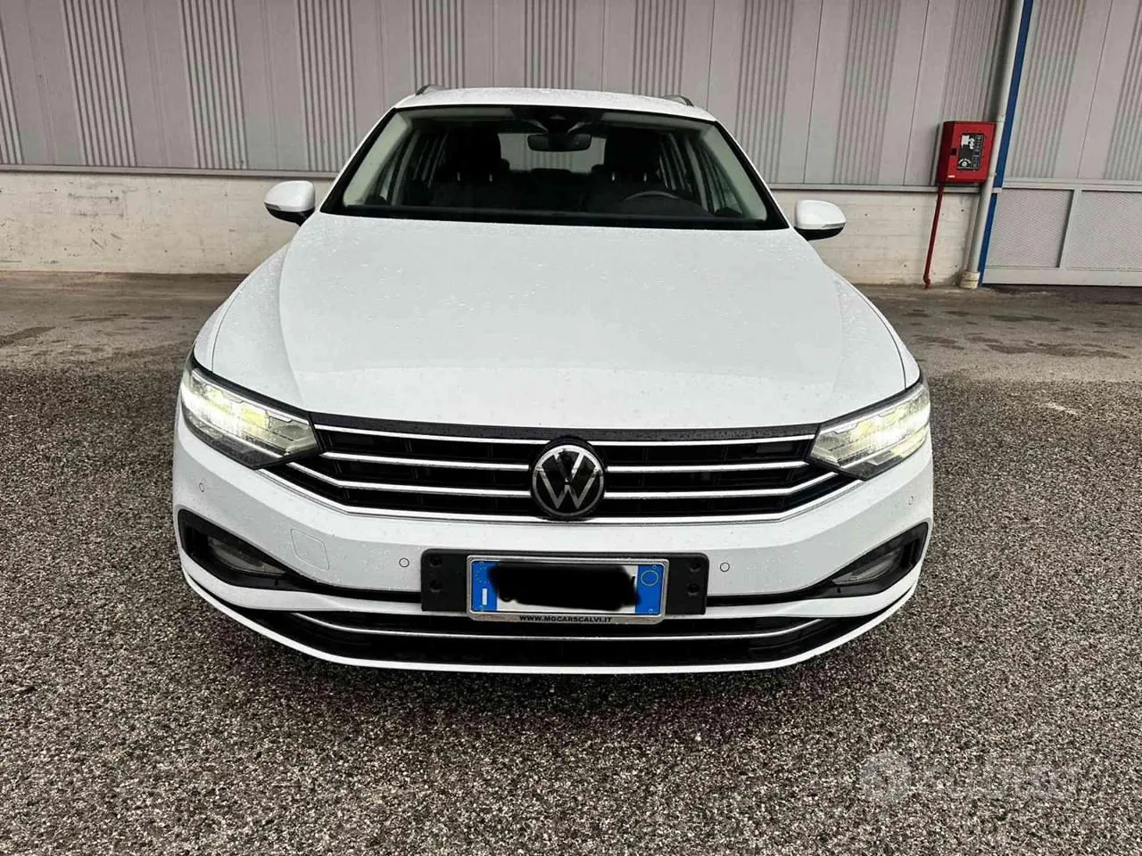 Volkswagen Passat 2023 photo 2